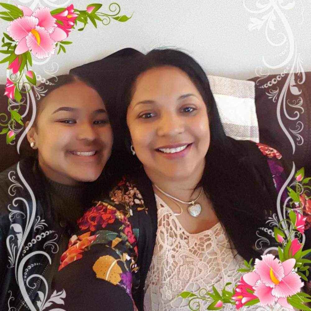 Meet your Posher, Aurora